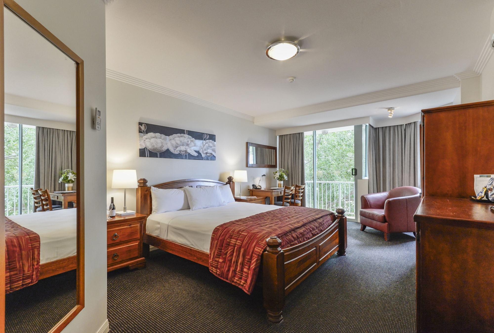 Burnett Riverside Hotel بوندابيرج المظهر الخارجي الصورة