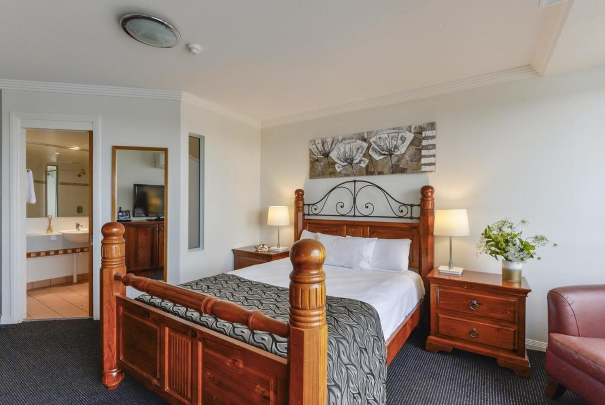 Burnett Riverside Hotel بوندابيرج المظهر الخارجي الصورة