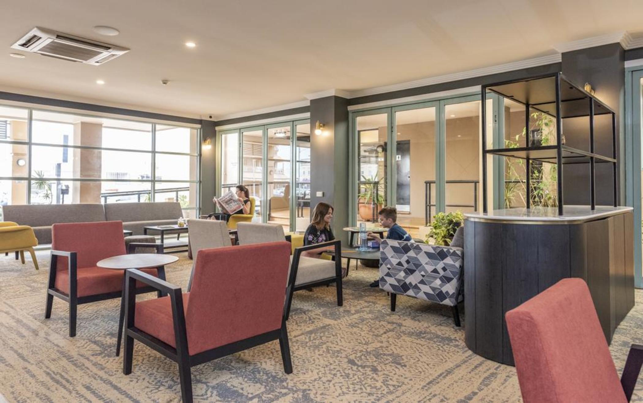 Burnett Riverside Hotel بوندابيرج المظهر الخارجي الصورة