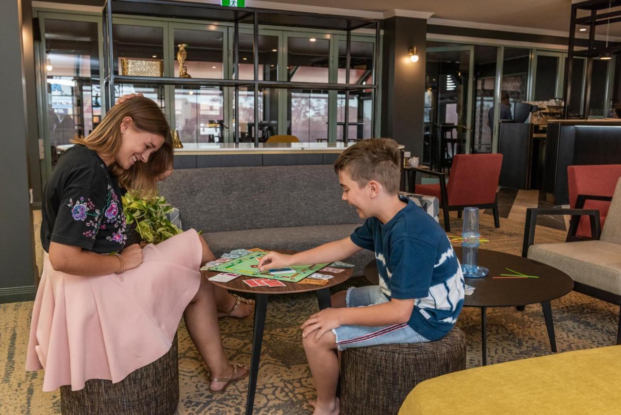 Burnett Riverside Hotel بوندابيرج المظهر الخارجي الصورة